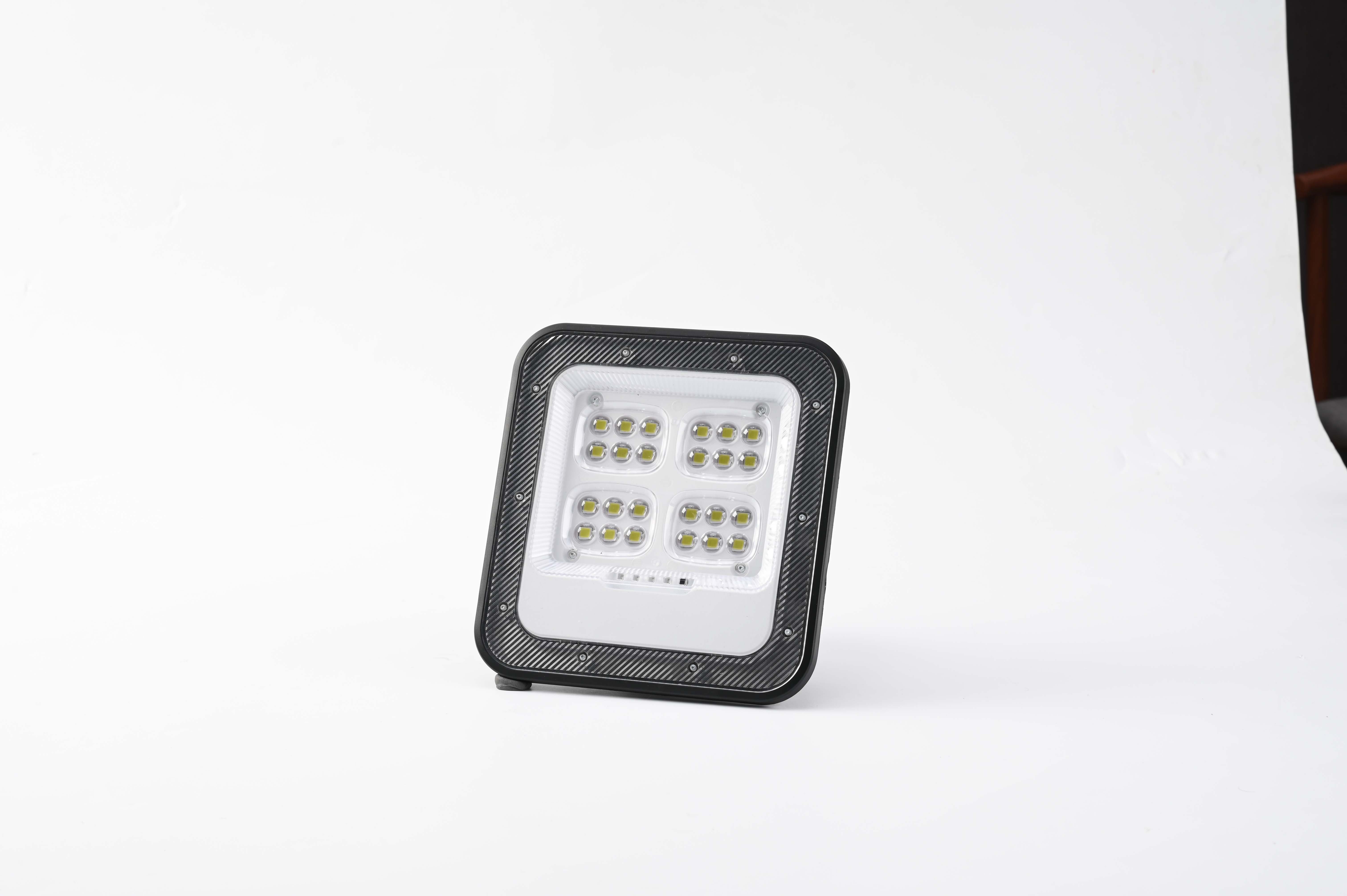 SUNDE New Trend LIYA LED Solar Flood Light Factory